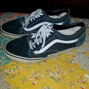 Vans off the Wall Black and White Sneakers